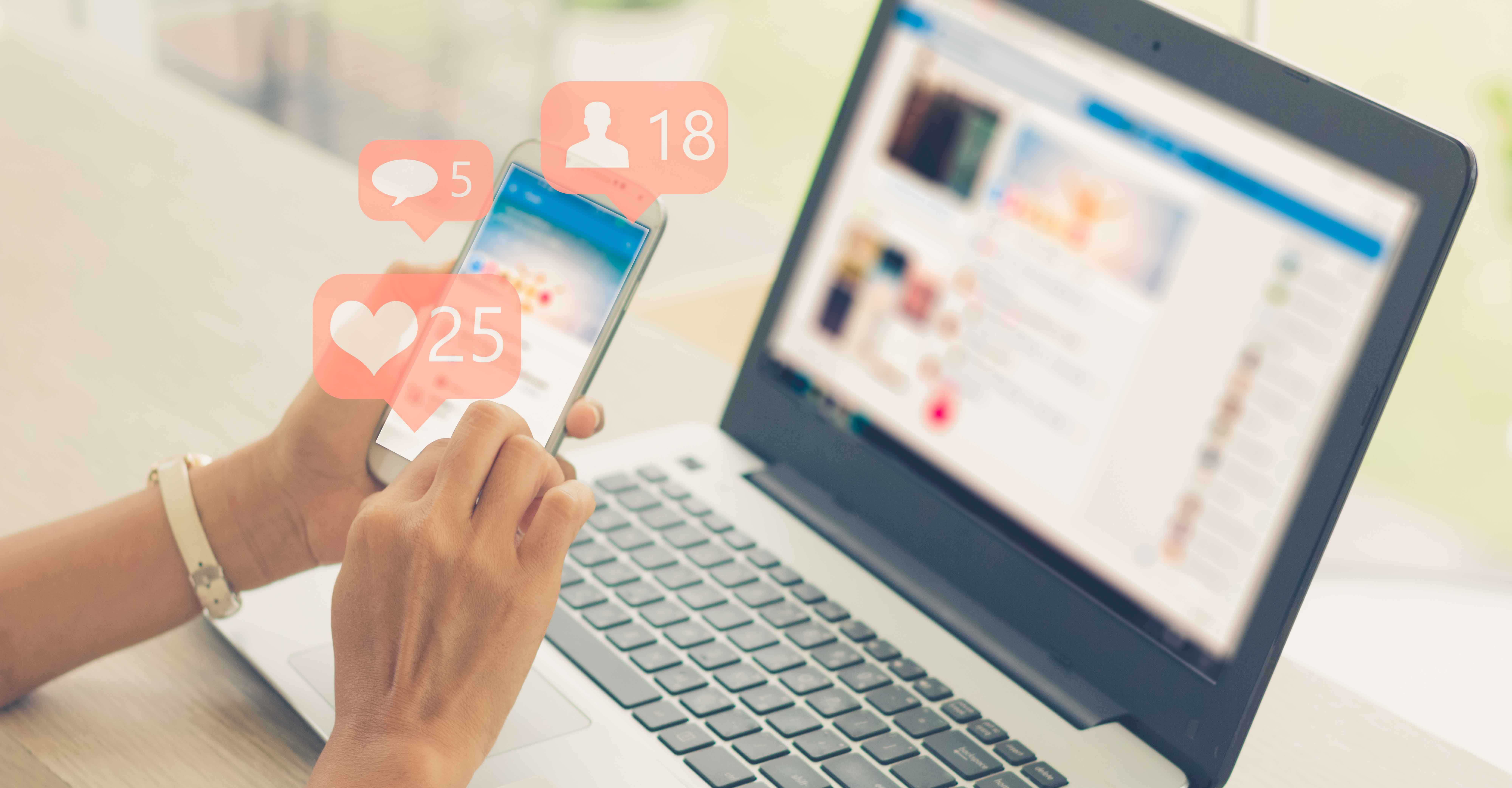 A recruiter uses social media recruiting to attract new candidates.